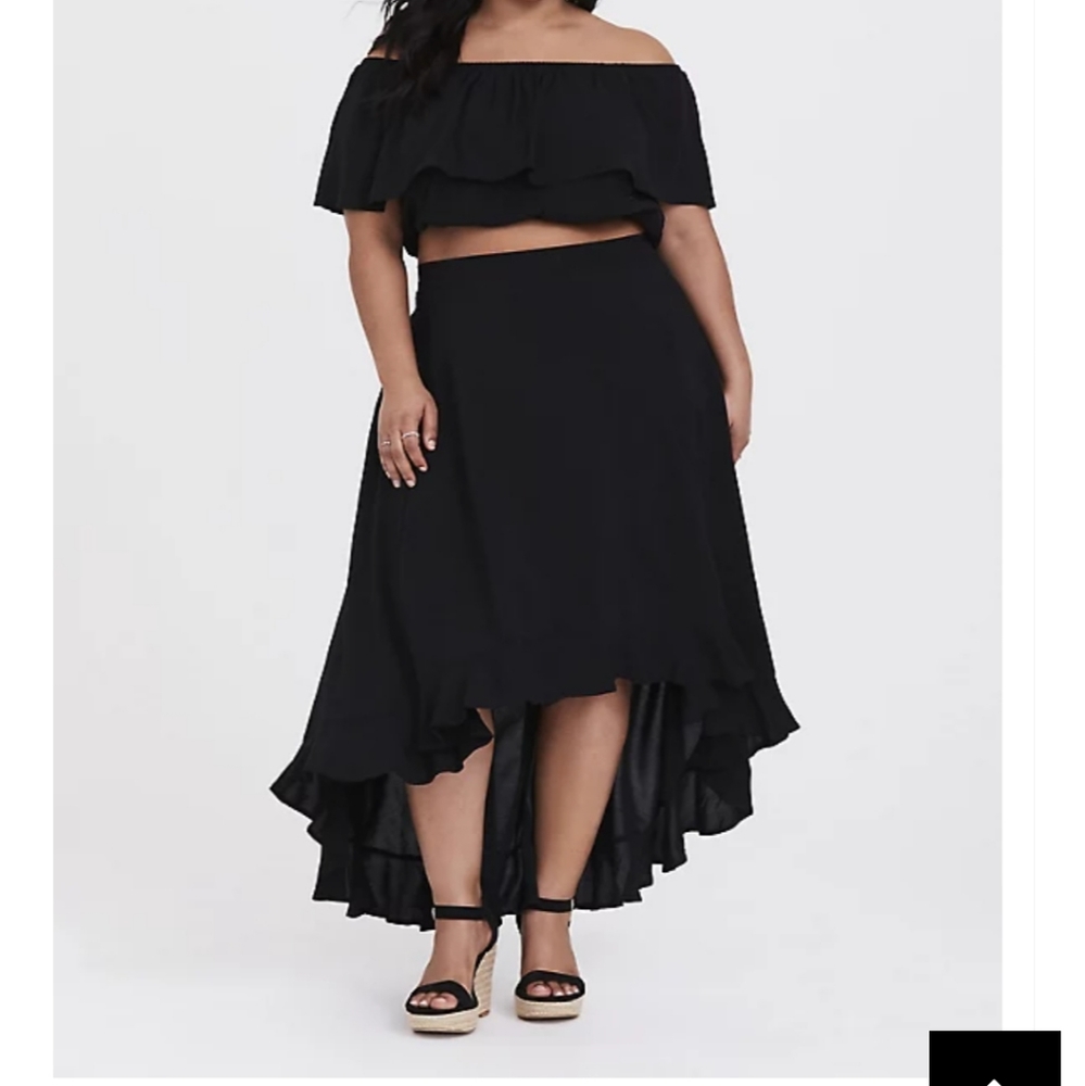 BLACK CHALLIS OFF SHOULDER CROP TOP & HI-LO SKIRT